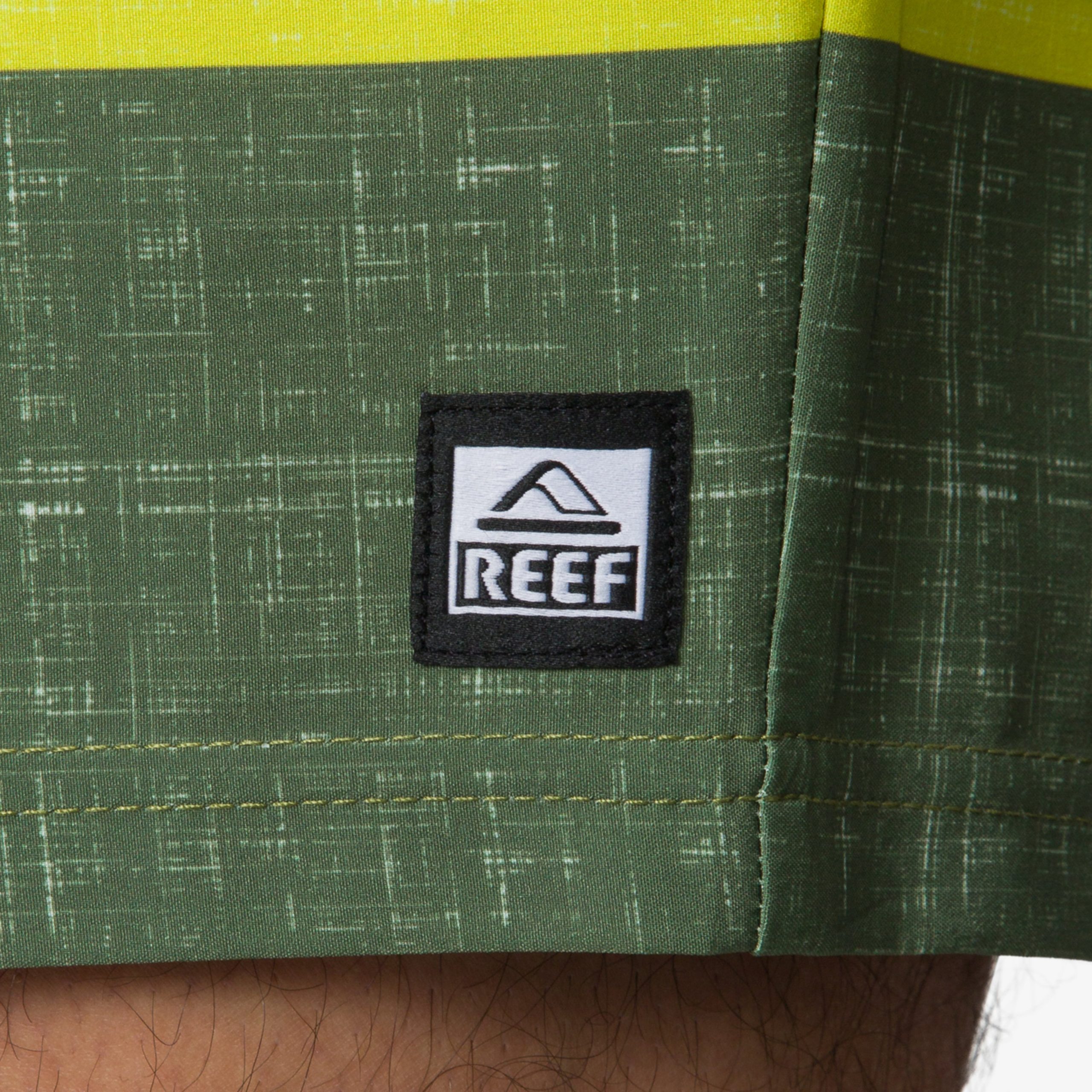 Casey Stripe Boardshort 17" - Image 4
